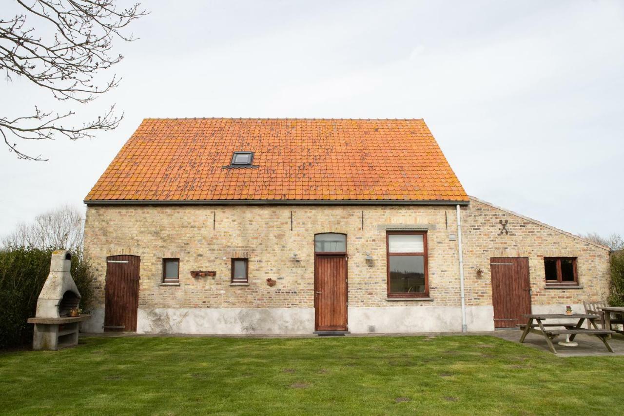 Averulle Vakantiewoning Kortemark ภายนอก รูปภาพ